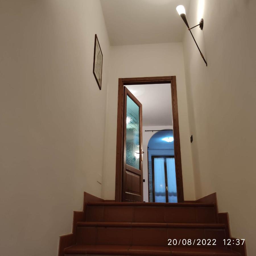 M & M Pinzi Suite Apartment Montepulciano Stazione Extérieur photo